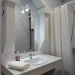 Ani & Center スコピエ