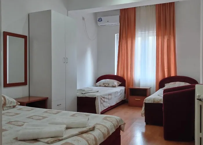 Apartment Ani & Center *